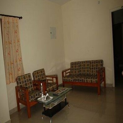 S S Guest House - Photo2