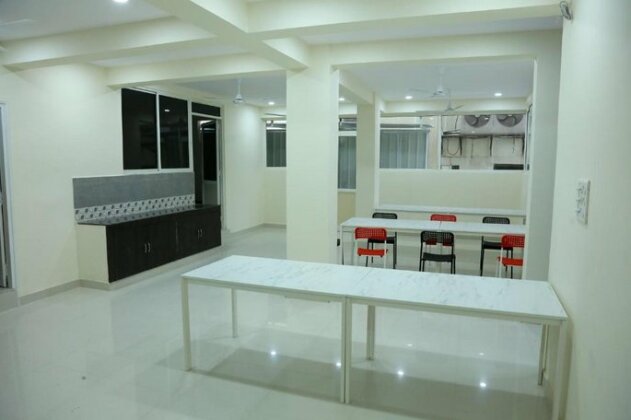 Sai Kuteer PG for Women - Photo5
