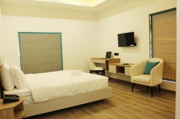 Skyla Serviced Suites - Photo2