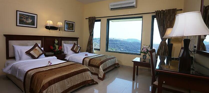 Mystic Valley Spa Resort- Igatpuri - Photo4