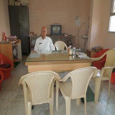 Bombay Guest House - Photo2