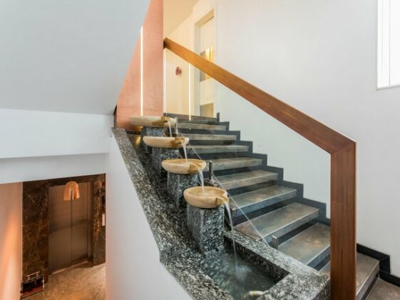 Capital O 16115 Hotel Solitaire - Photo5