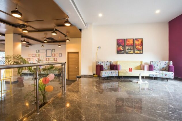 Cosmopolitan Hotel Indore - Photo3