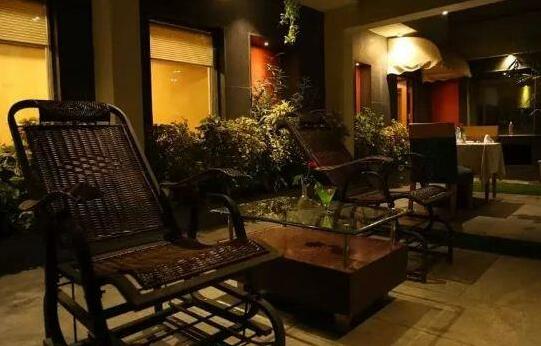 Golden Gate Hotel Indore - Photo4