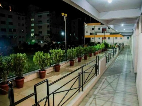 Hotel Kanha Indore - Photo2