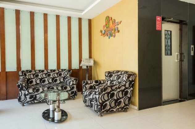 Hotel Lords Inn Regency - Photo2