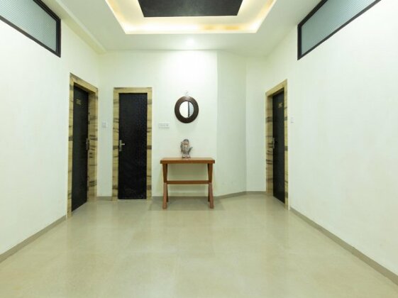 OYO 16546 Hotel Saurabh - Photo4