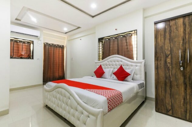 OYO 41187 Hotel Jainam Regency - Photo2