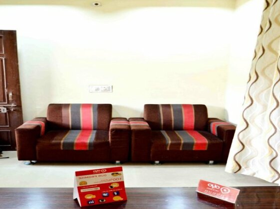 OYO Apartments Bhawar Kuan - Photo2