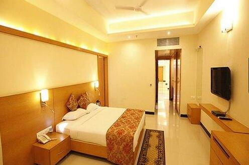 Stay Vista Rooms at Mangal City Mall - Photo5