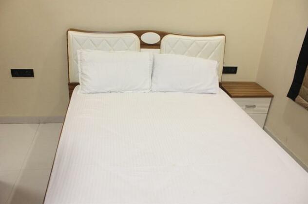 Stay10 Luxury Service Apartment - Photo4