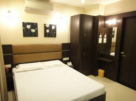 Hotel Shri Nivas Itarsi - Photo3