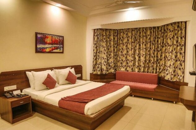 Hotel Gulzar Towers - Photo5