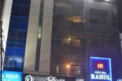 OYO 13063 Hotel Rahul