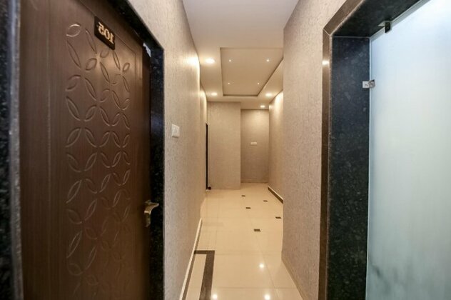 OYO 47735 Hotel Vega Annexe - Photo4