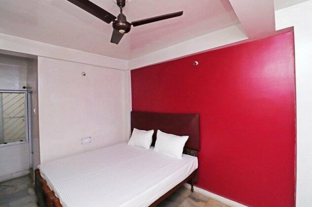 SPOT ON 37692 Hotel Shanky SPOT - Photo2