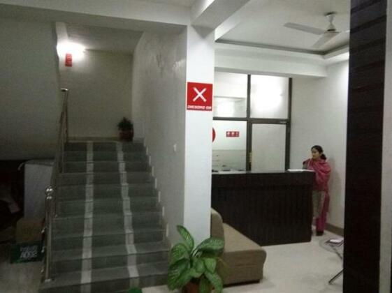 White Pearl Guest house Jabalpur - Photo2