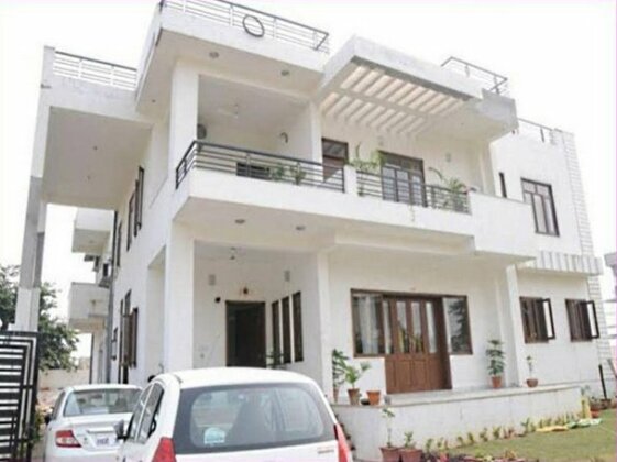 Alankrita Villa