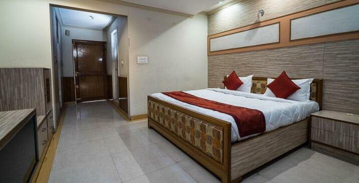 Fly View Hotel - Photo5