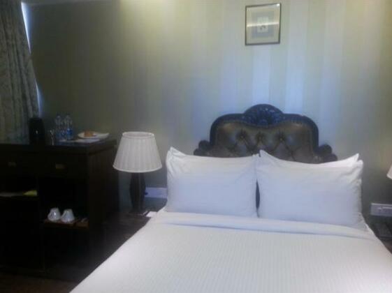 Hotel Golden Oak - Photo5
