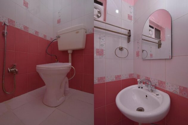 Hotel Govindam Palaza - Photo5