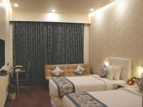 Hotel Grand Maple - Photo4