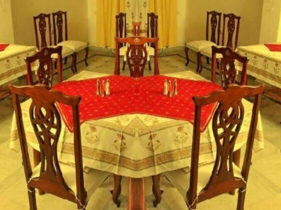 Hotel Shree Niwas - Photo5