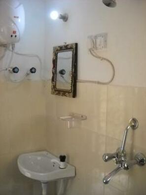Independent AC Suite Room @ Jaipur - Photo5