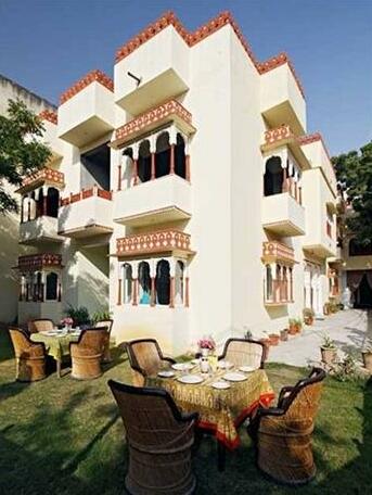 Janak Palace - Photo2