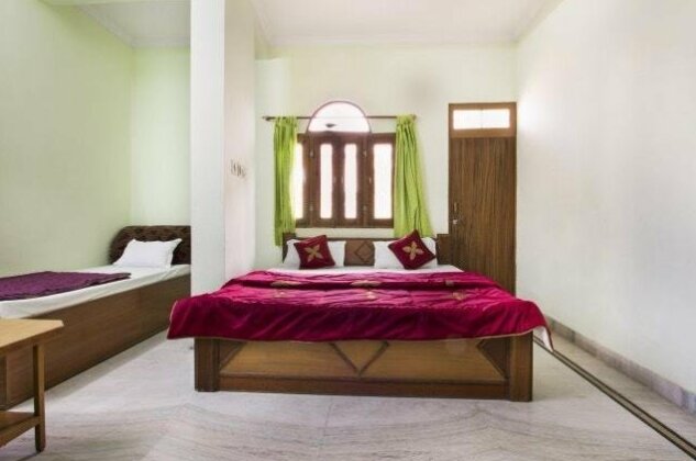 Krishnam Palace - Photo4