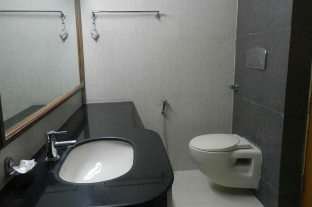 Lakshmi Vilas Hotel - Photo5