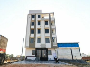OYO 27894 Hotel Park Rue