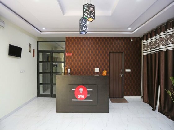 OYO 9649 Hotel Vijay Palace - Photo4