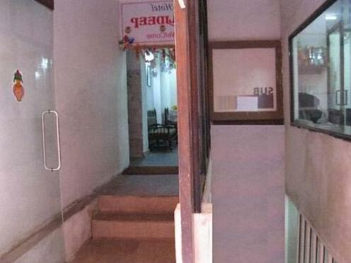 Rajdeep Hotel - Photo4