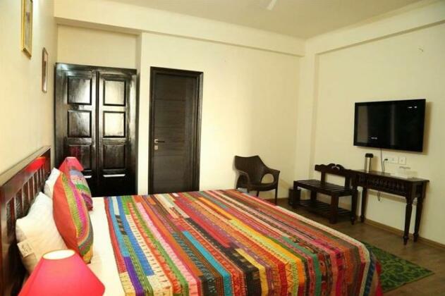 Saket Inn - Photo5