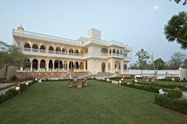 TalaiBagh Palace