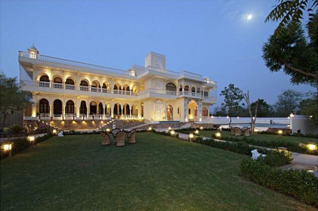 TalaiBagh Palace - Photo3