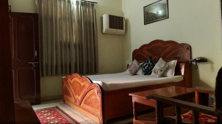 The Midas Guest House - Photo3