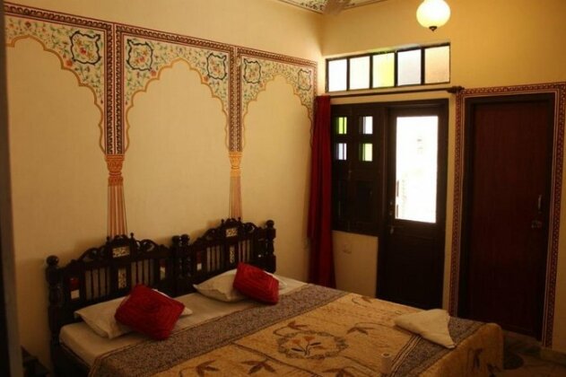 Vinayak Guest House - Photo5