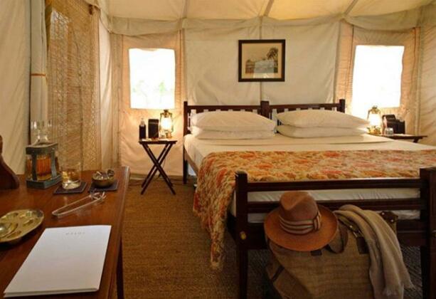 Camp Paradise - Photo3