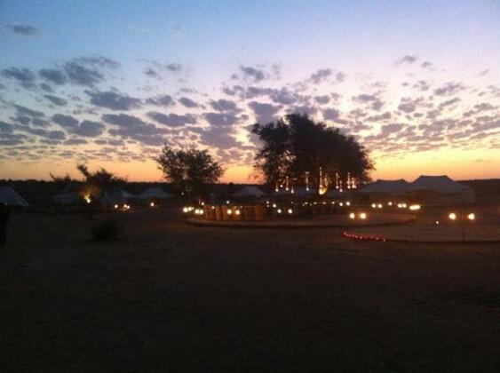 Golden Dune Camp