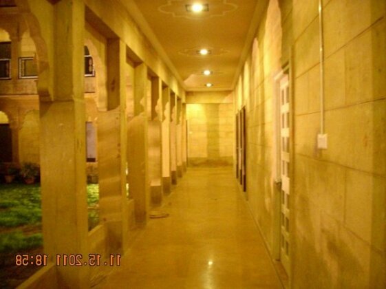 Hotel Pansari Palace - Photo3