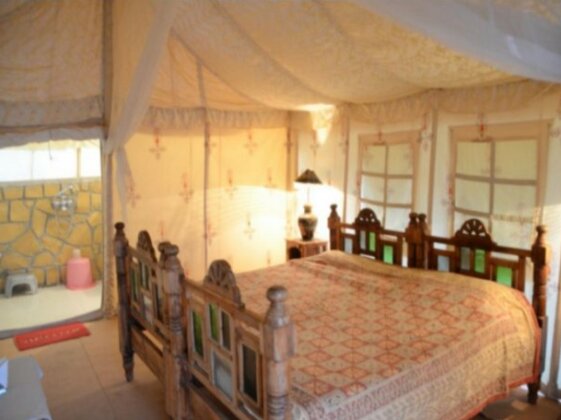 Lamp Desert Camp - Photo2