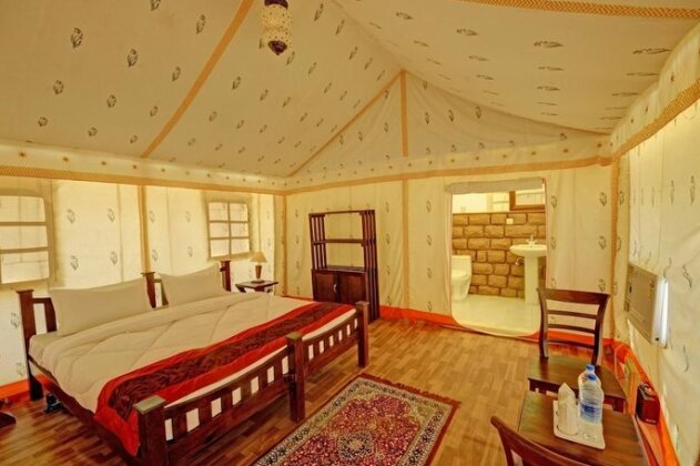 Om Desert Resort - Photo4