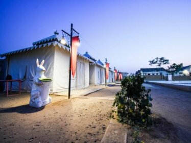 OYO 23680 Kabila Camps