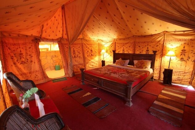 Sheesh Mahal Desert Camp - Photo5