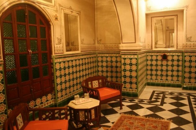 WelcomHeritage Mandir Palace - Photo4