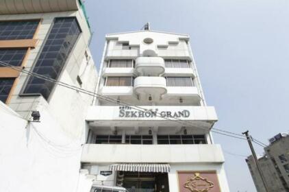 Hotel Sekhon Grand