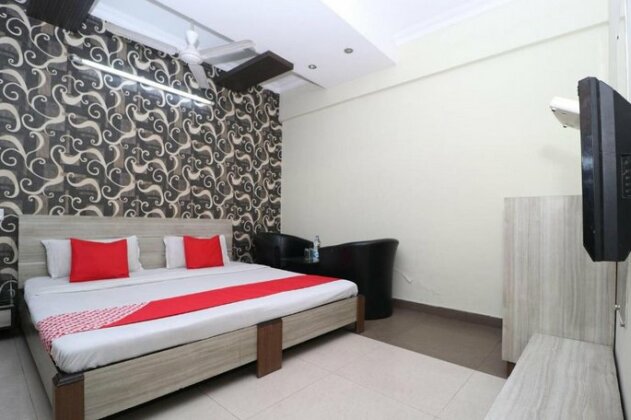 OYO 30370 R K Guest House - Photo5