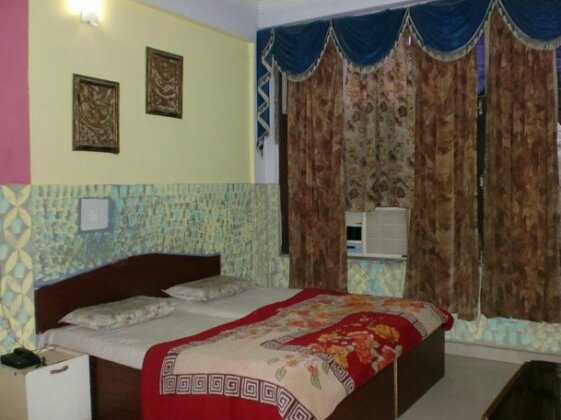 Hotel Ranbir Yatri Bhawan - Photo4